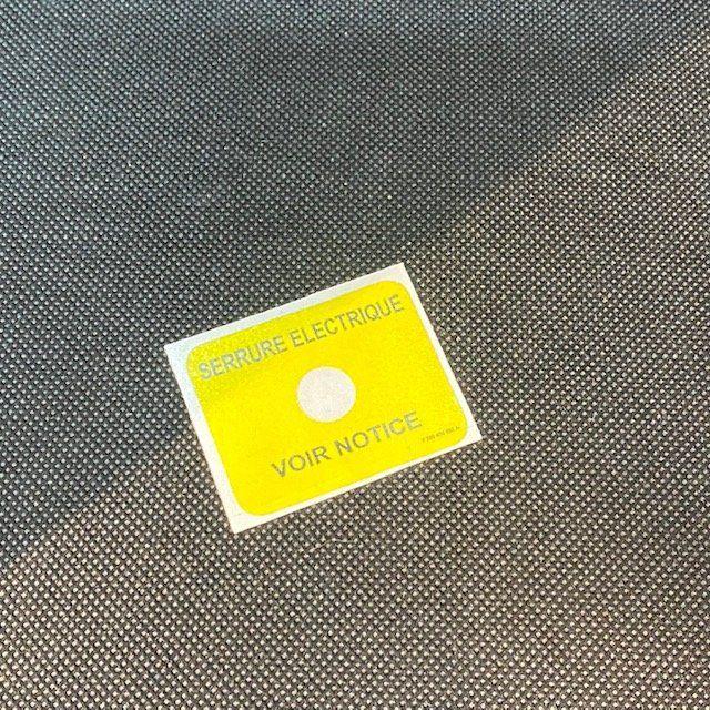 stickers Renault serrure électrique - LittleCarAddict